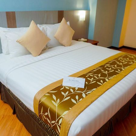 Kemena Plaza Hotel Bintulu Exterior photo