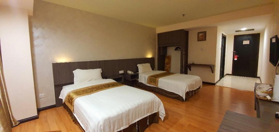 Kemena Plaza Hotel Bintulu Exterior photo