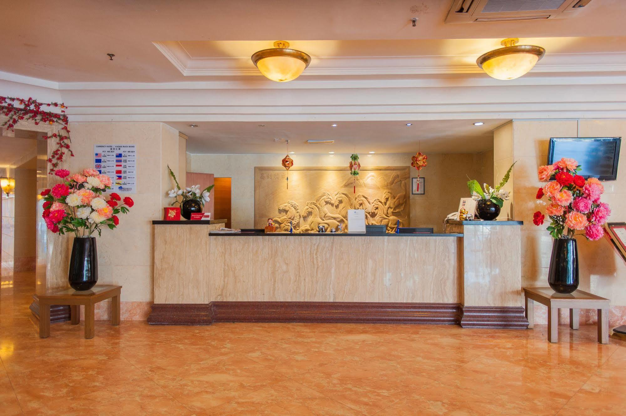 Kemena Plaza Hotel Bintulu Exterior photo